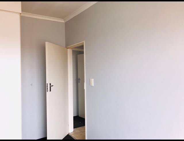 2 BEDROOM APARTMENT FOR SALE IN SONNEVELD